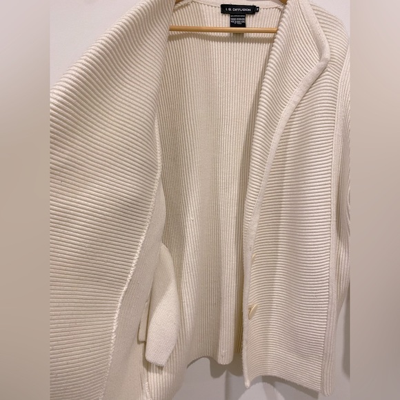 I.B. DIFFUSION oversized cream knit sweater jacket - Picture 4 of 5